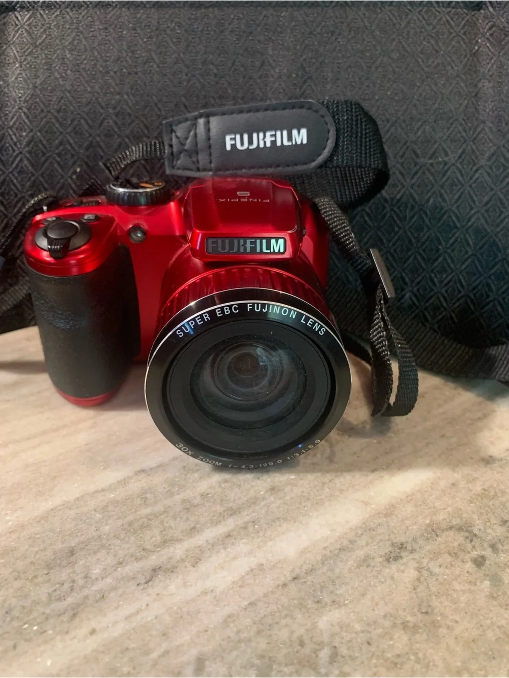 Fujifilm FinePix S4800 Red Bridge Camera with Strap